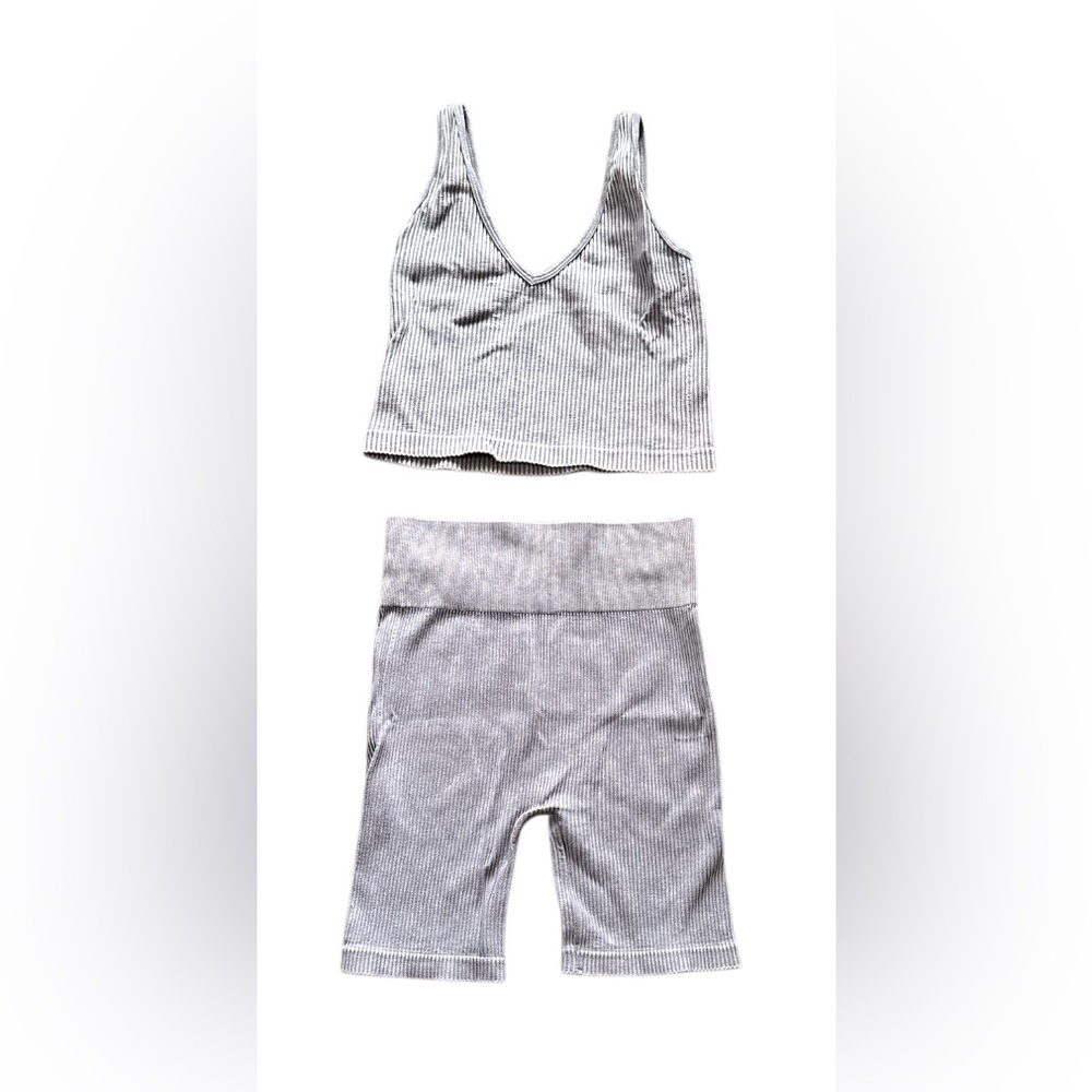 Aura Ribbed Gray Tank and Shorts Set